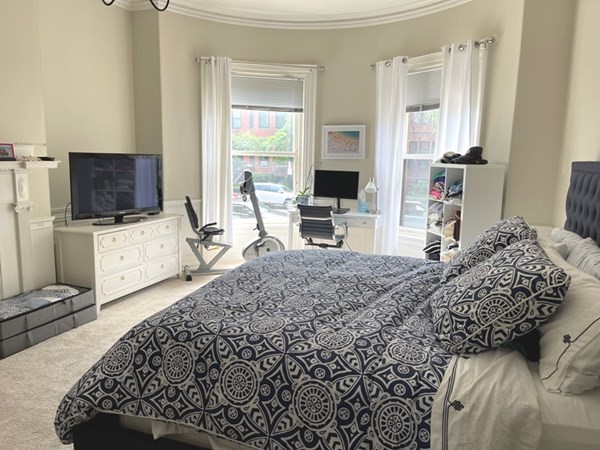 470 Beacon Street # 4