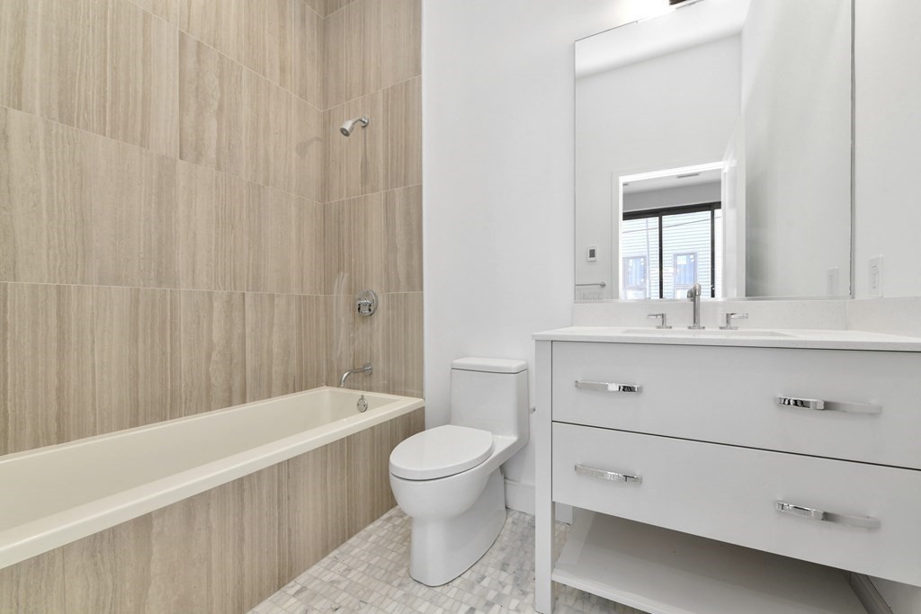 15 Edgerly Pla. # 15