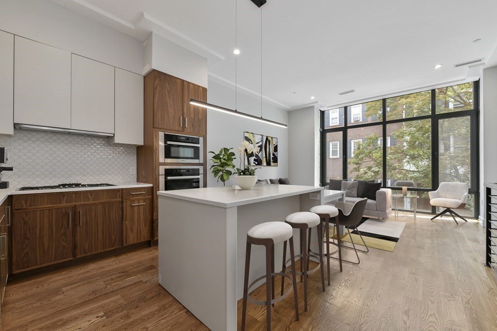 15 Edgerly Pla. # 15