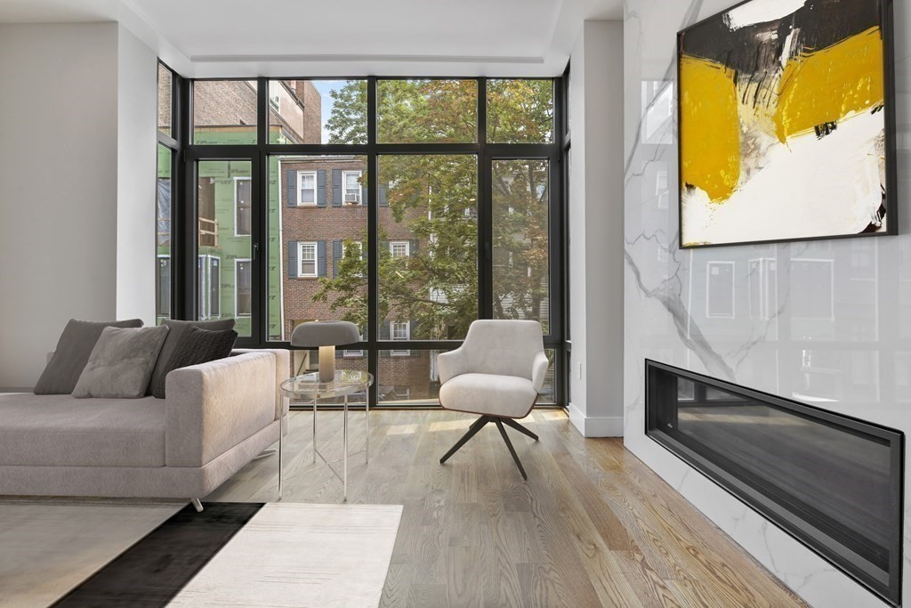 15 Edgerly Pla. # 15