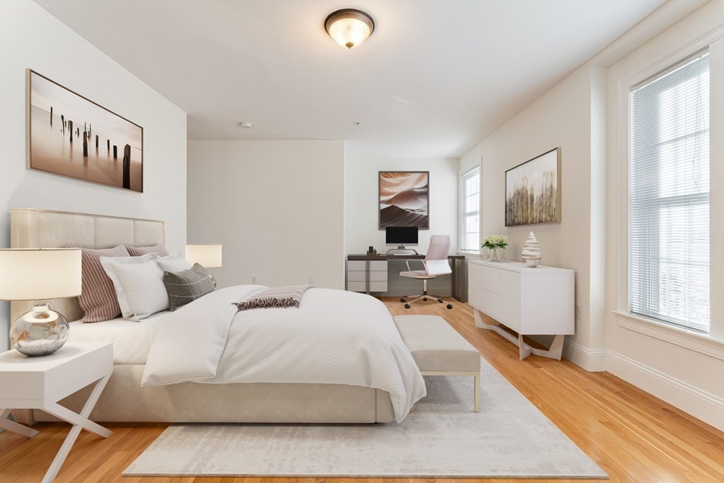 406-408 E 3rd St # 1