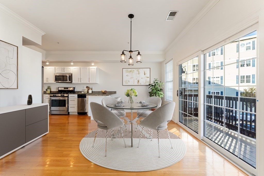 406-408 E 3rd St # 1