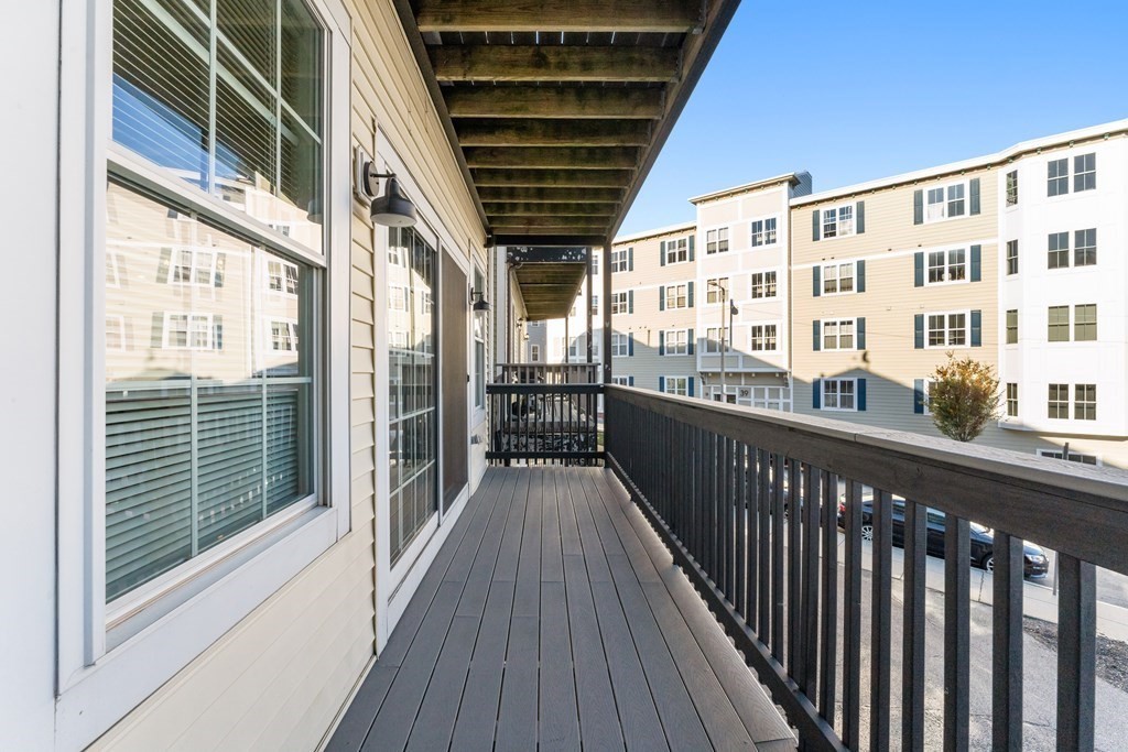 406-408 E 3rd St # 1