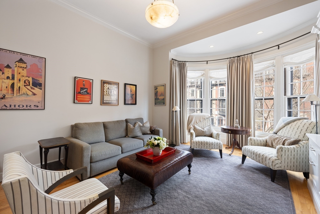 226 Marlborough St # 2