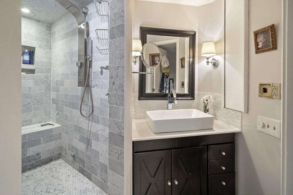 244 Beacon Street # 1C