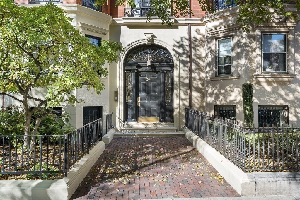 244 Beacon Street # 1C