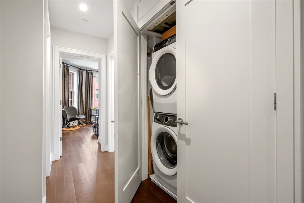 11 Exeter Street # 7