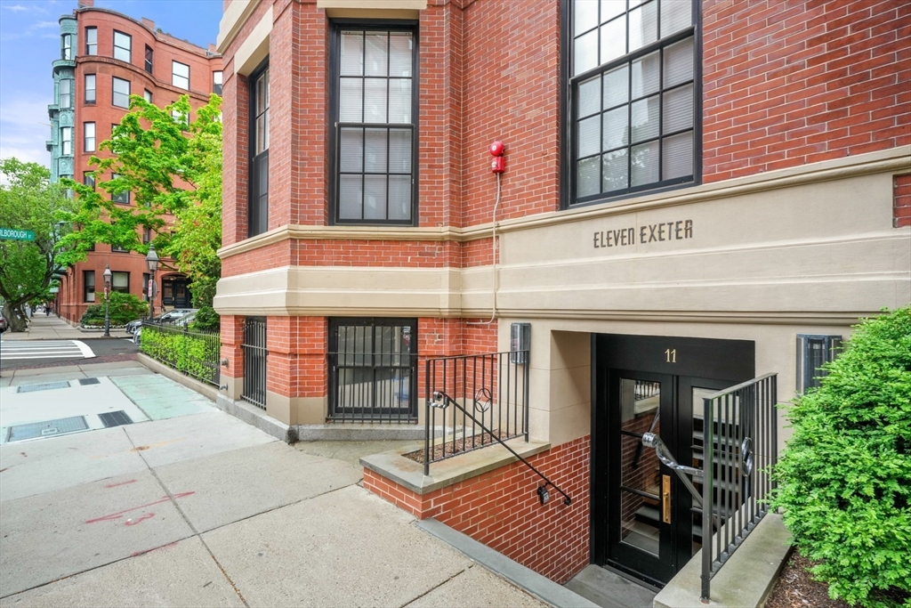 11 Exeter Street # 7
