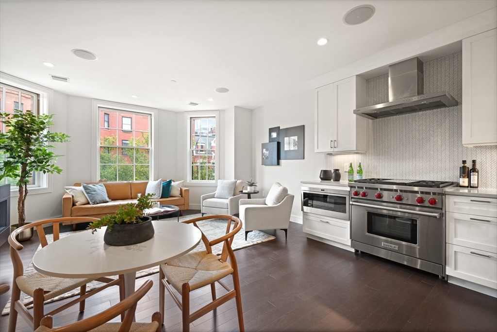 11 Exeter Street # 7