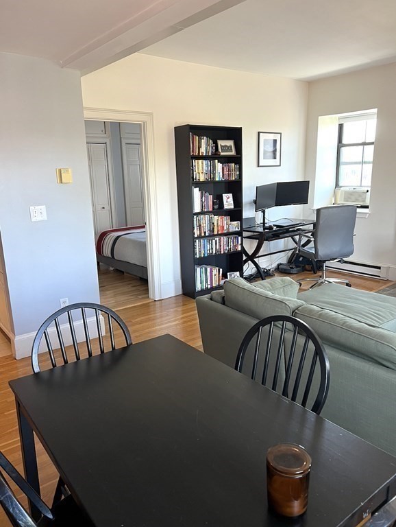 533 Columbus Ave # 10