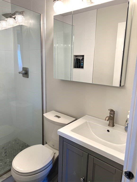 533 Columbus Ave # 10