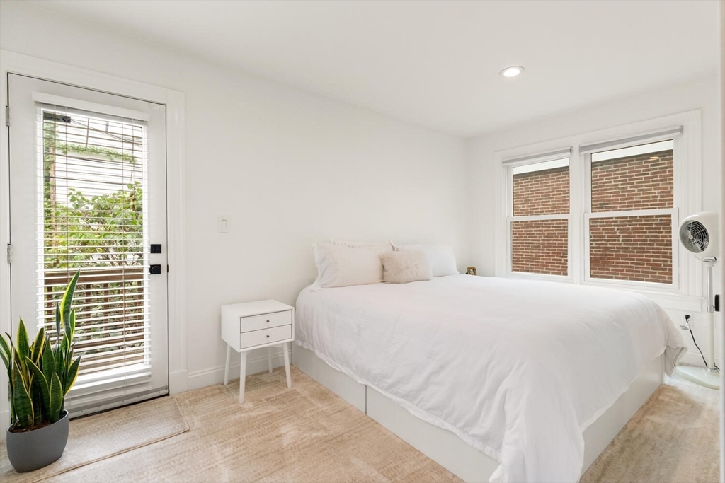 39 Mt Vernon St. # 2