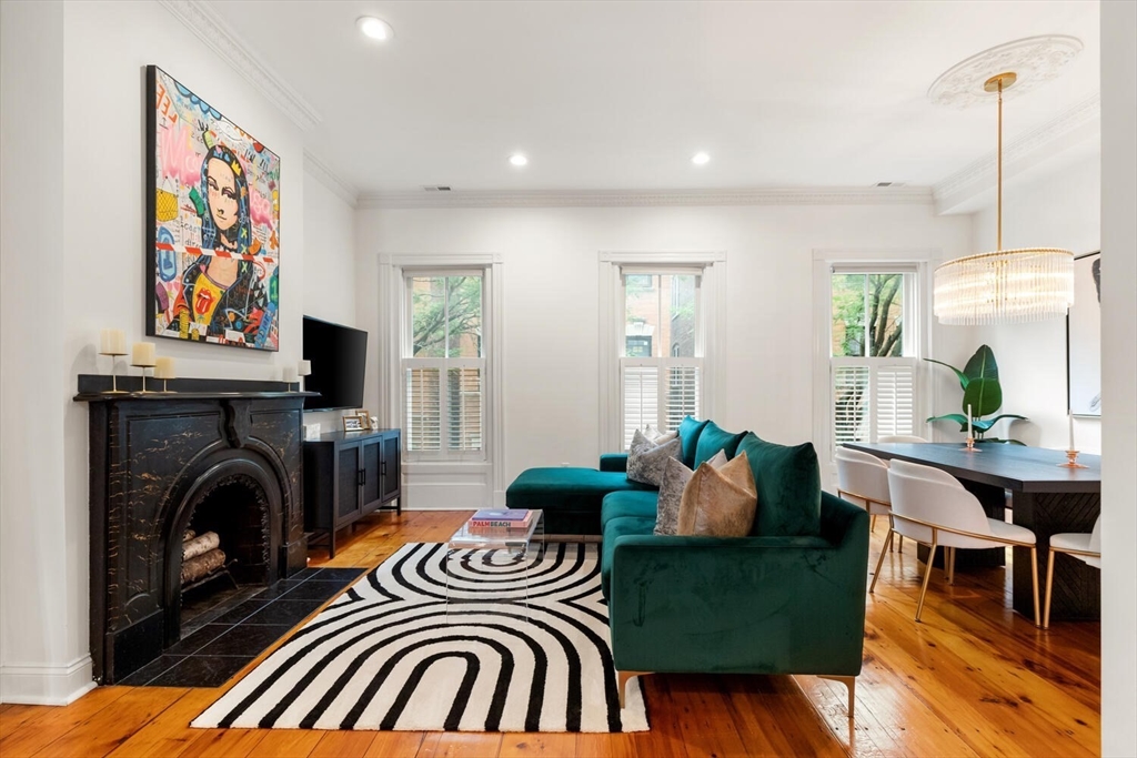 39 Mt Vernon St. # 2