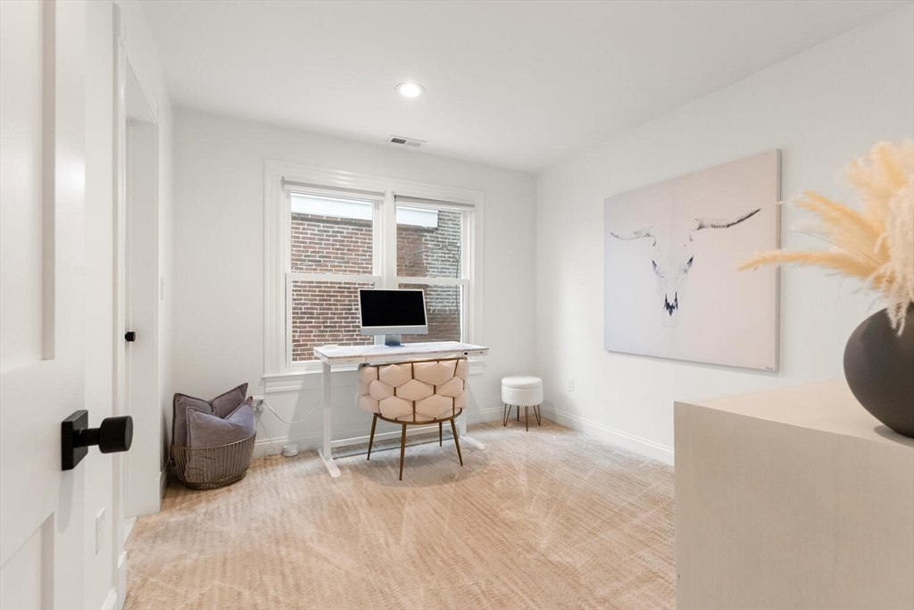 39 Mt Vernon St. # 2