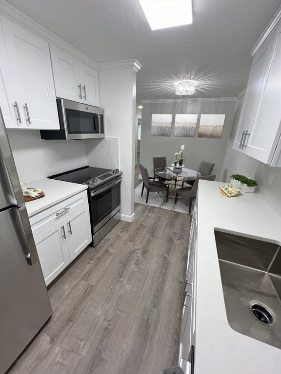 5 Silver Hill Ln # 4