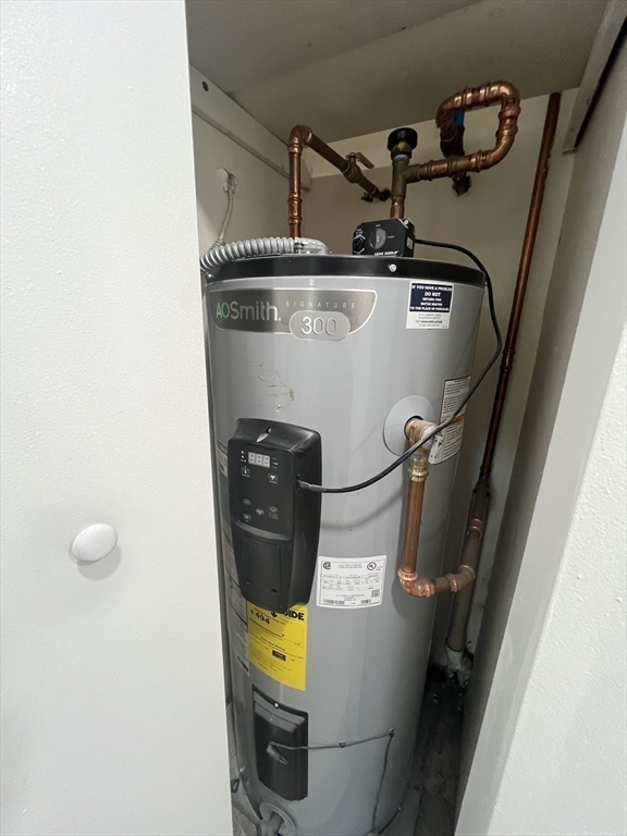 5 Silver Hill Ln # 4