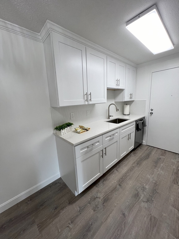 5 Silver Hill Ln # 4