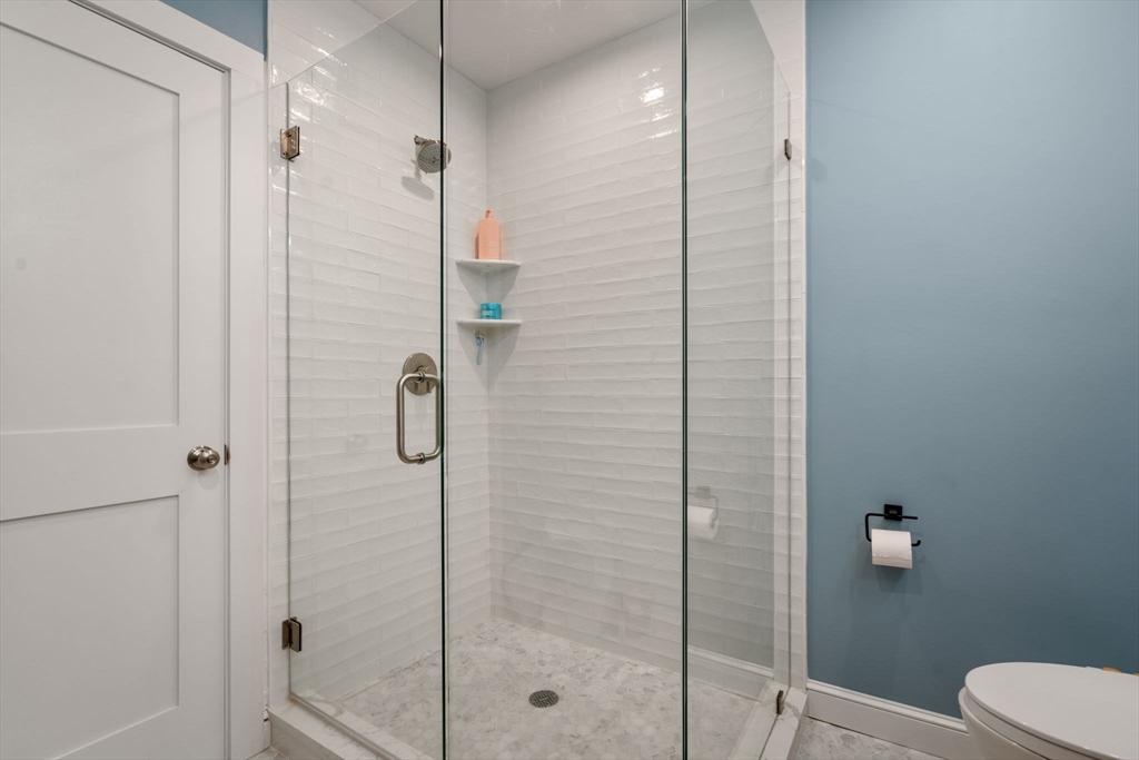 26 Dwight St # 2