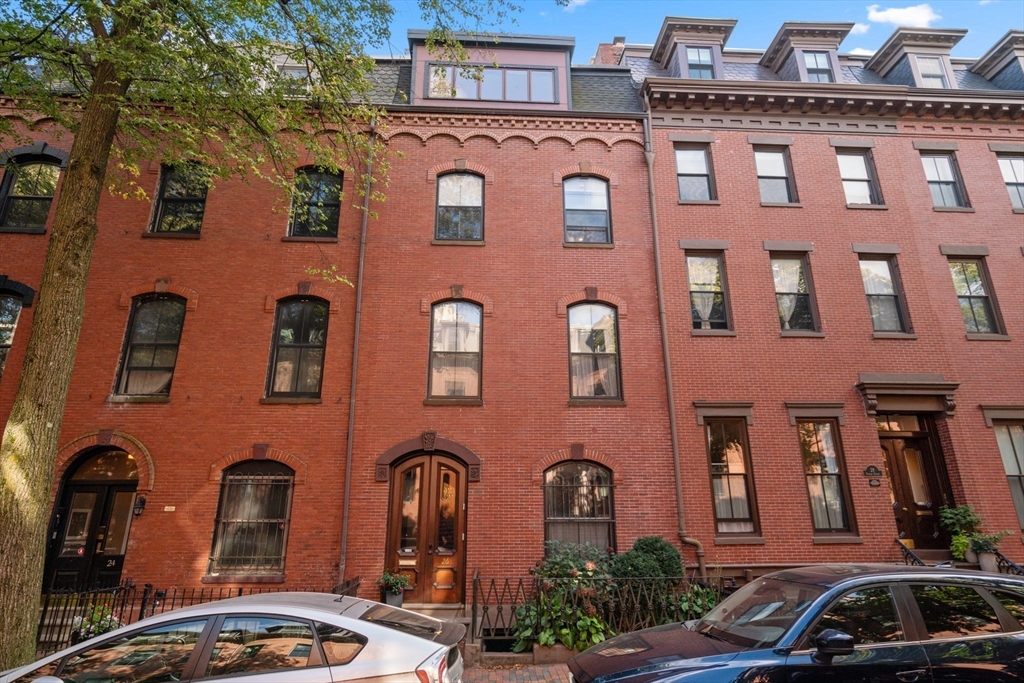 26 Dwight St # 2