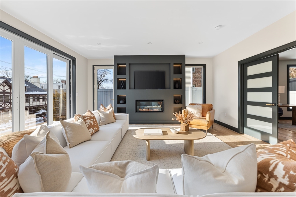 267 Tappan Street # 1