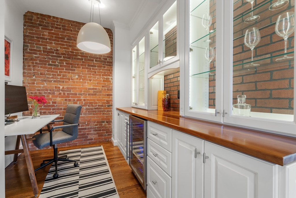 12 Cumberland Street # 4 Unit: 12-4