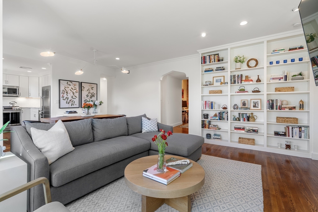 12 Cumberland Street # 4 Unit: 12-4
