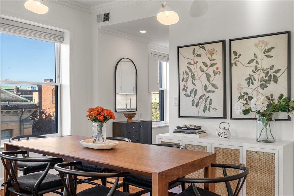 12 Cumberland Street # 4 Unit: 12-4
