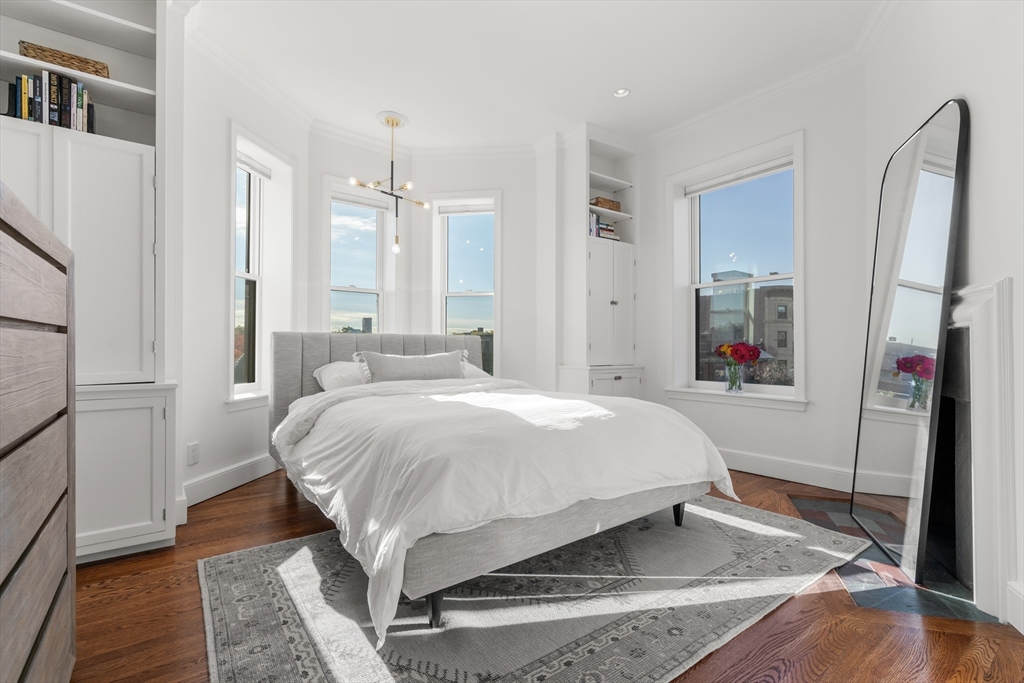 12 Cumberland Street # 4 Unit: 12-4
