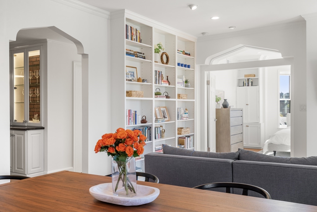 12 Cumberland Street # 4 Unit: 12-4