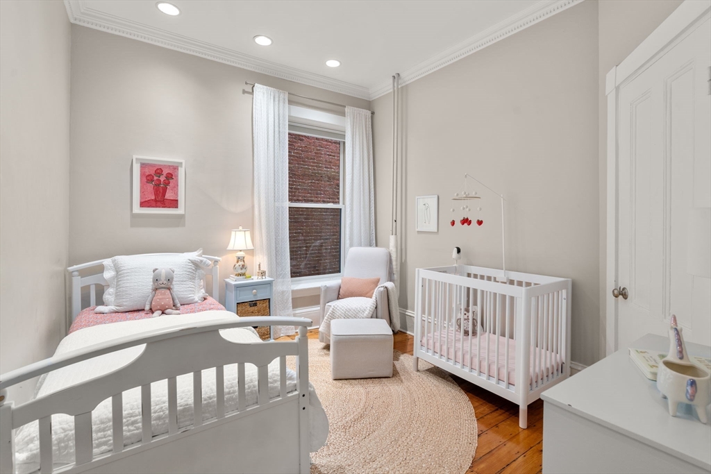 50 Monument Square # 5