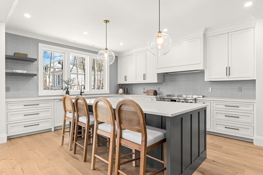 12 Bird Hill Ave