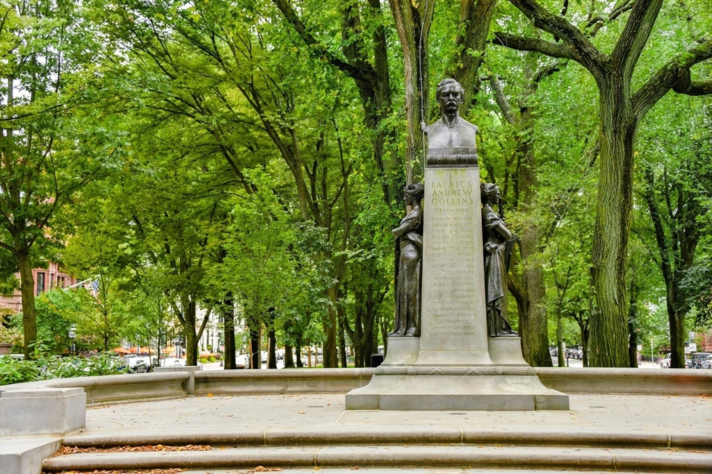 125 Commonwealth Avenue