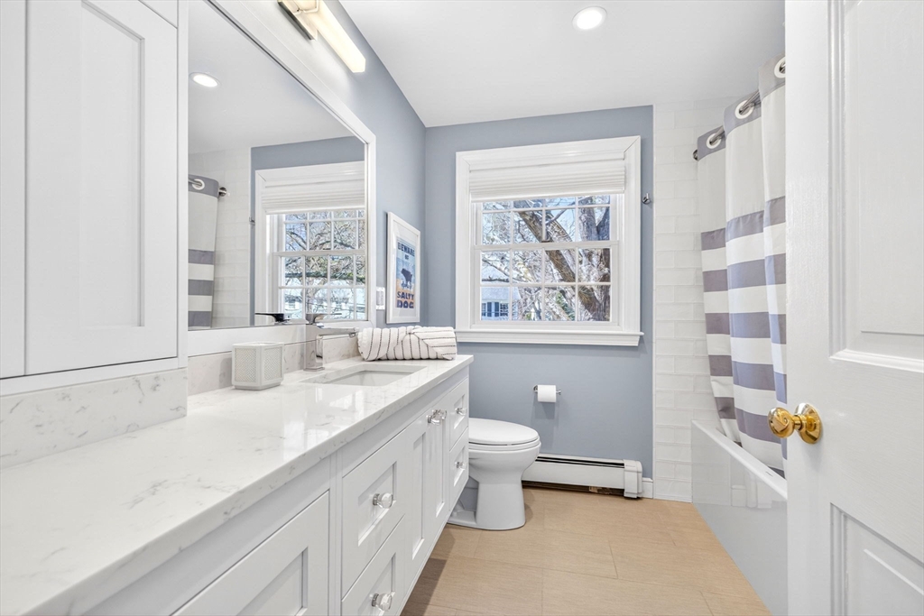 15 Standish Cir