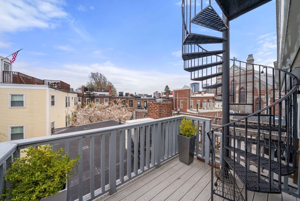 33 Soley Street # 2
