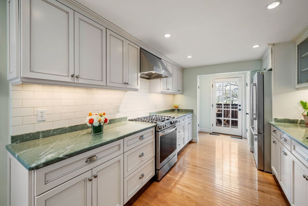33 Soley Street # 2