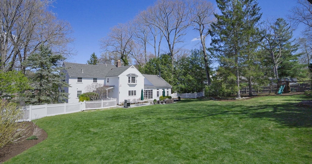117 Forest St