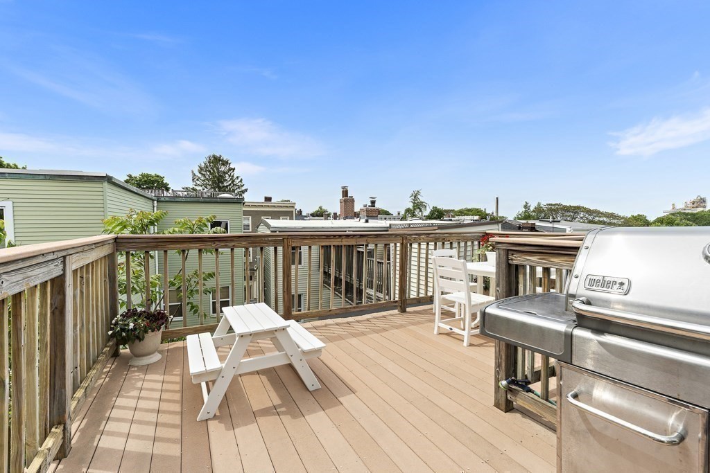 30 Cross St # 2