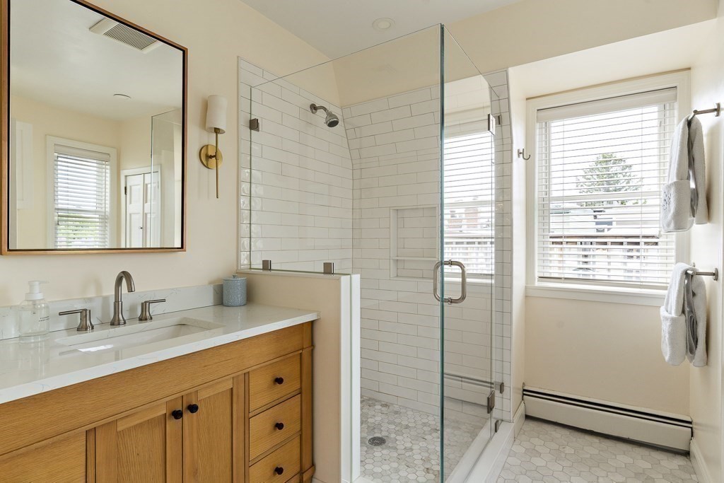 30 Cross St # 2