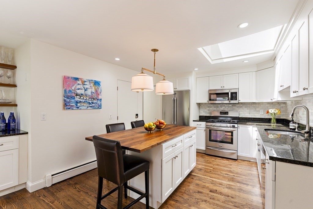 30 Cross St # 2
