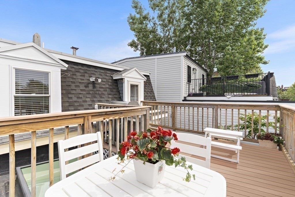 30 Cross St # 2