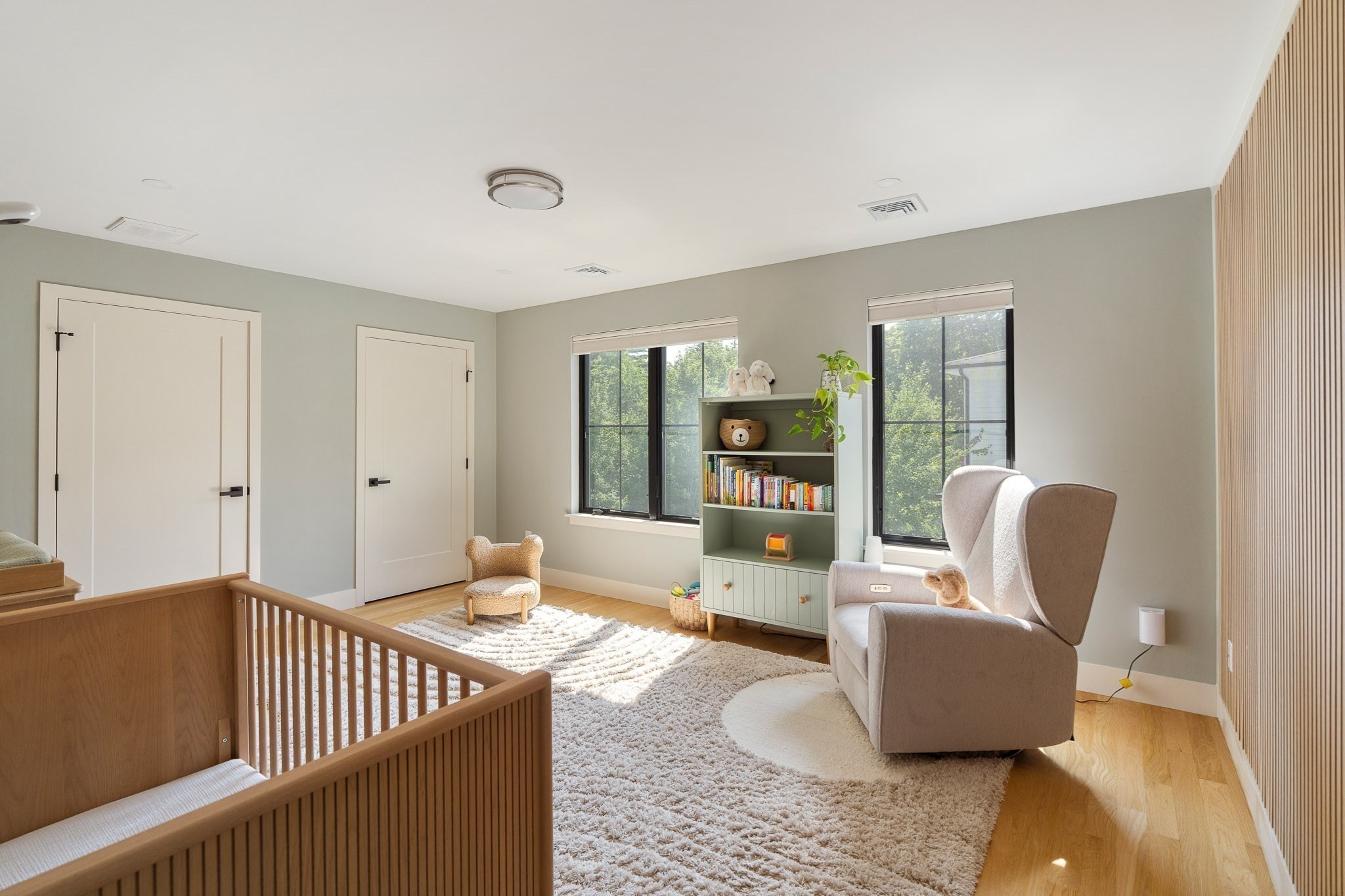 32 Lantern Ln