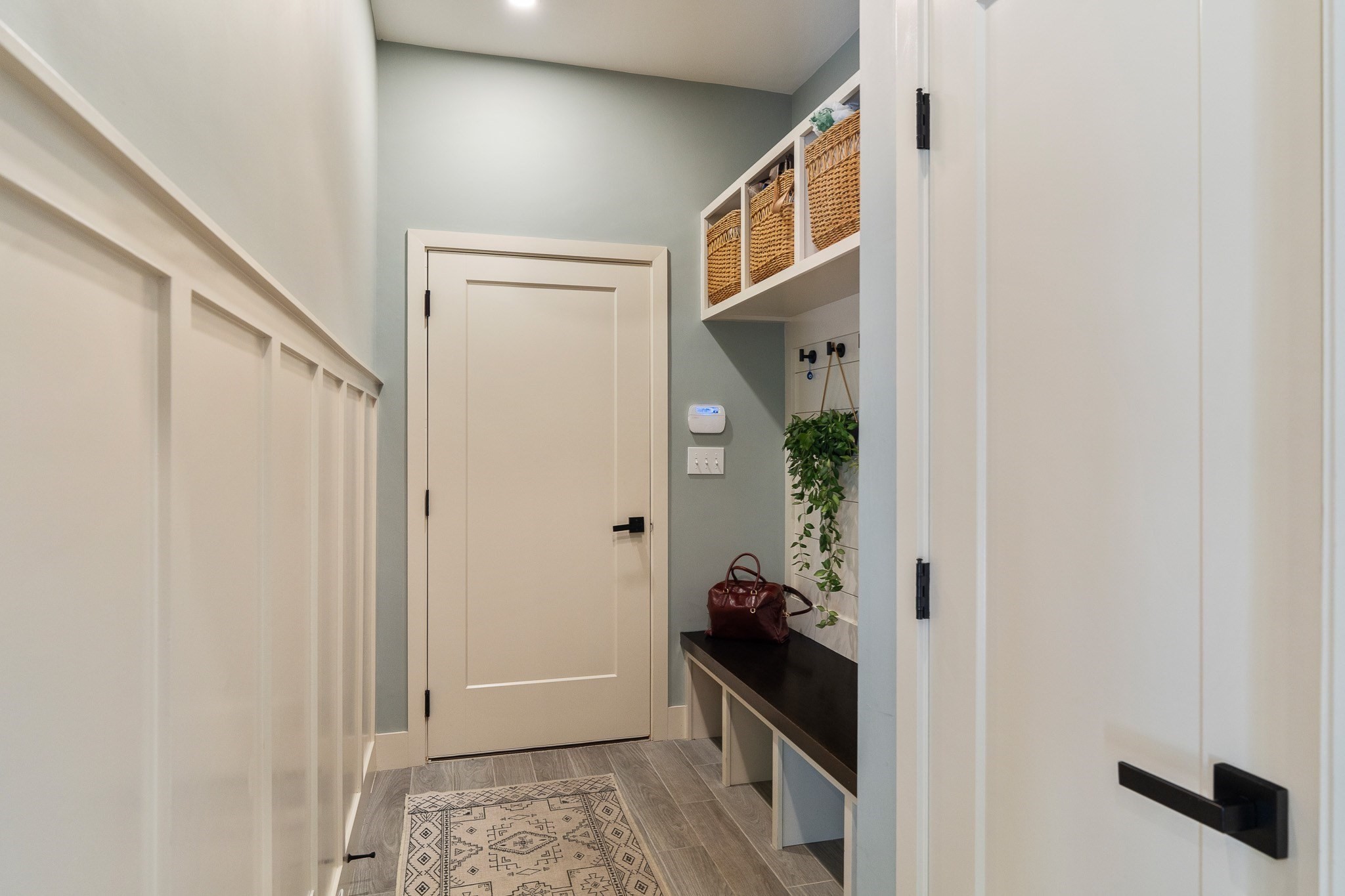 32 Lantern Ln