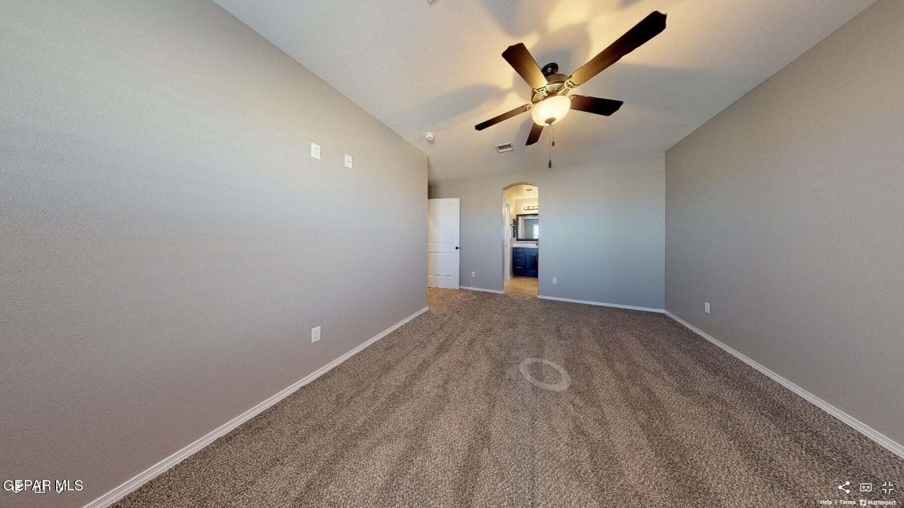 13808 Margaret Ponce Avenue