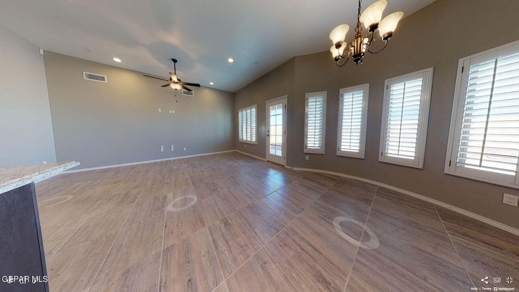 13808 Margaret Ponce Avenue