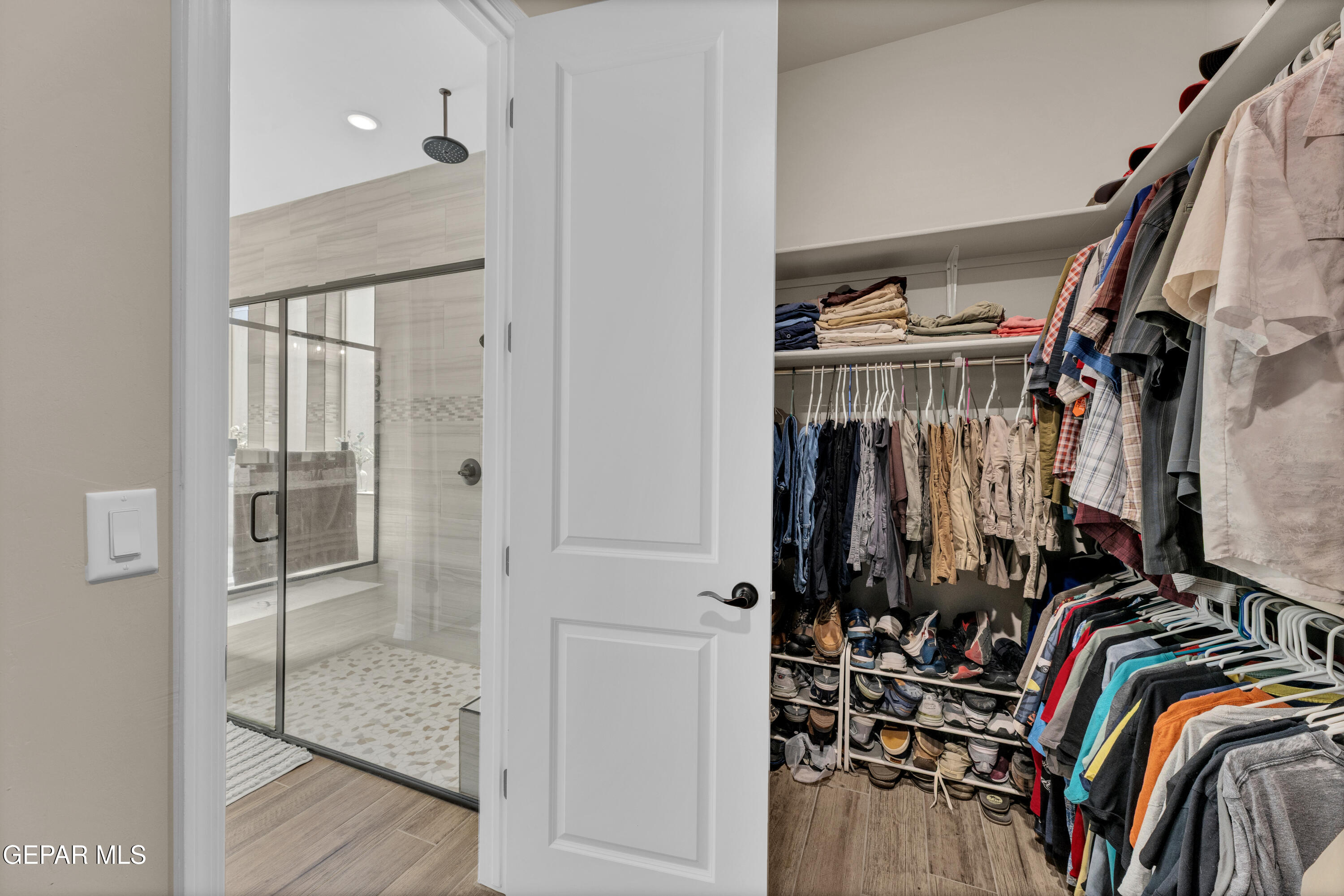 5859 Valley Palm Drive