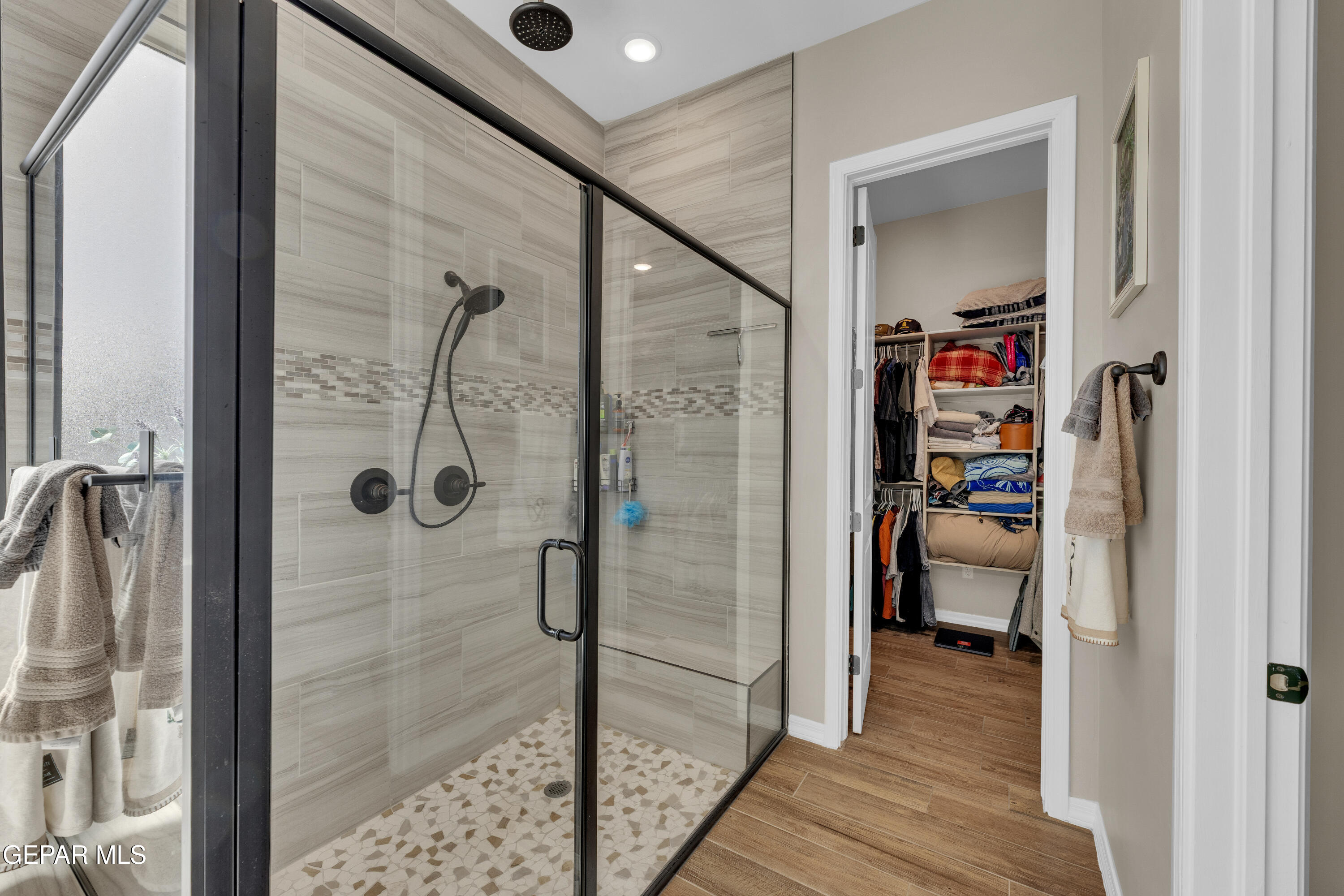 5859 Valley Palm Drive