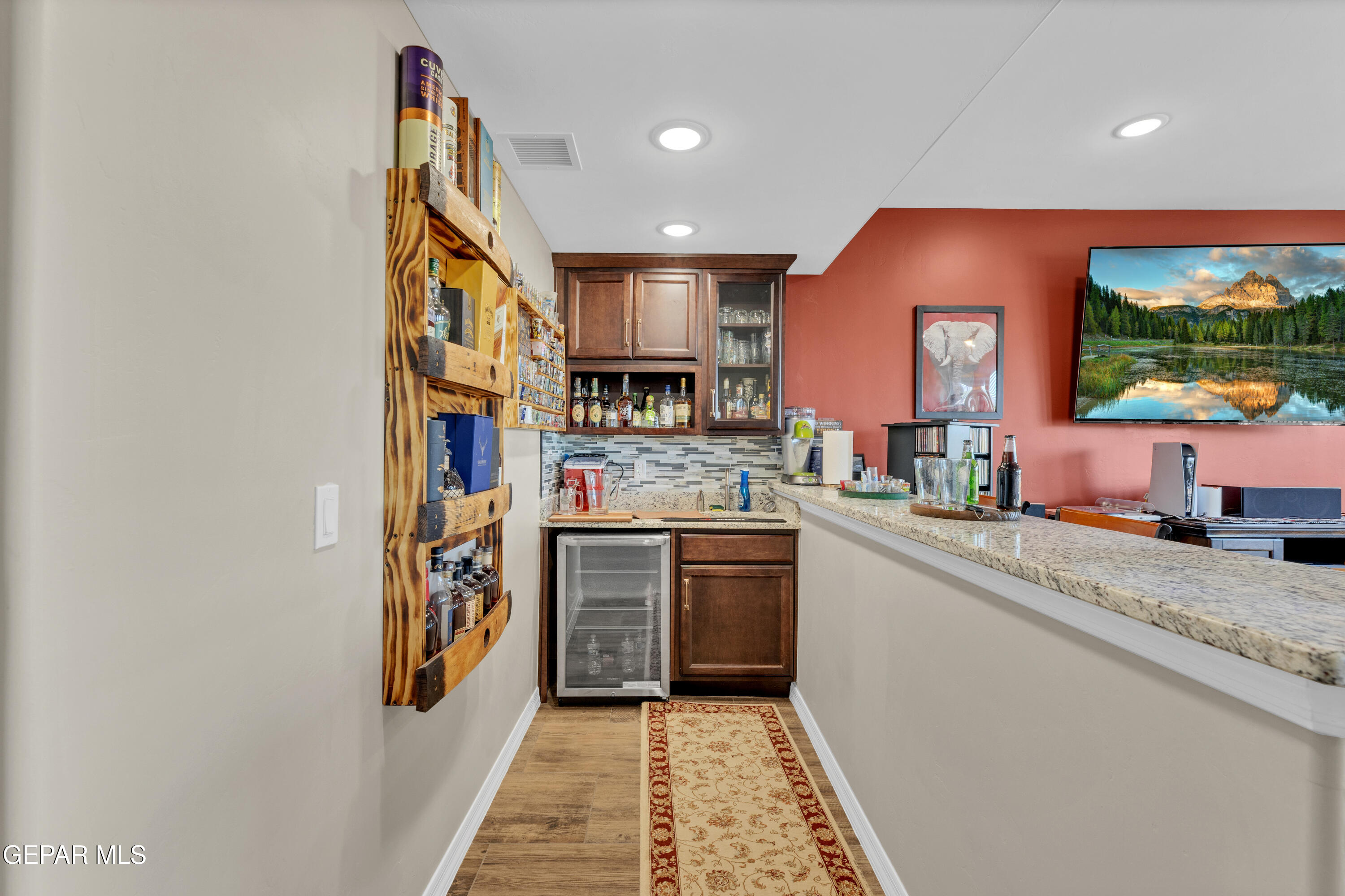5859 Valley Palm Drive