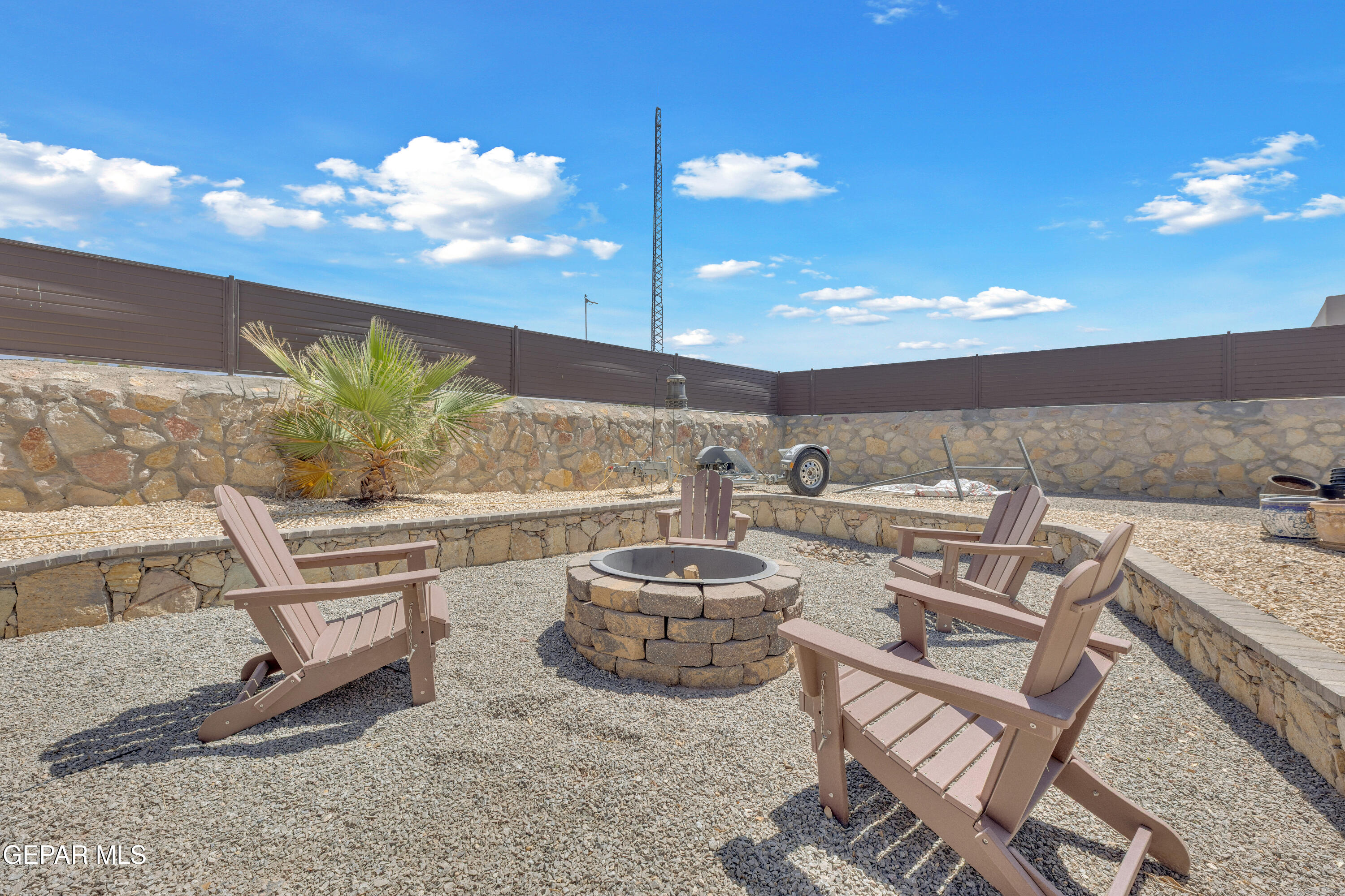 5859 Valley Palm Drive