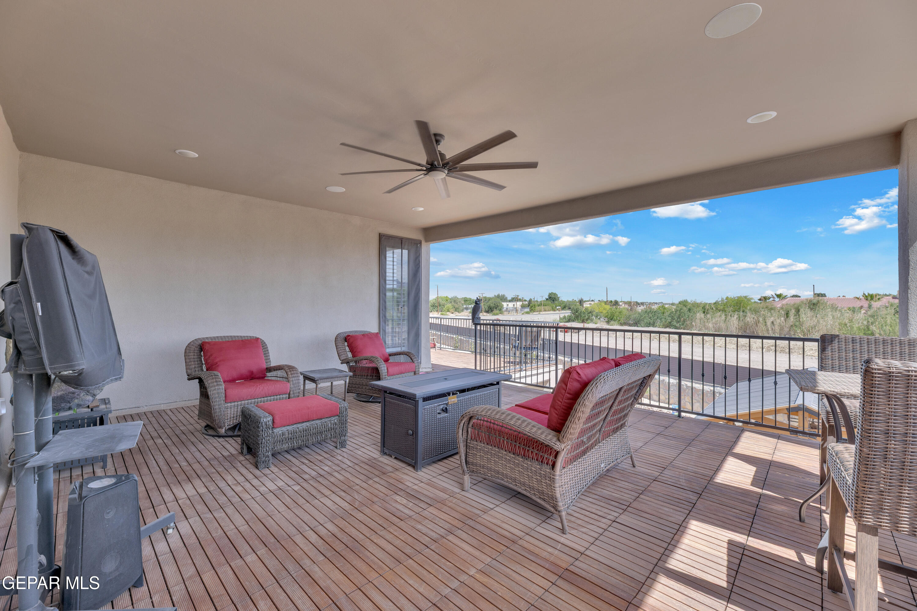 5859 Valley Palm Drive