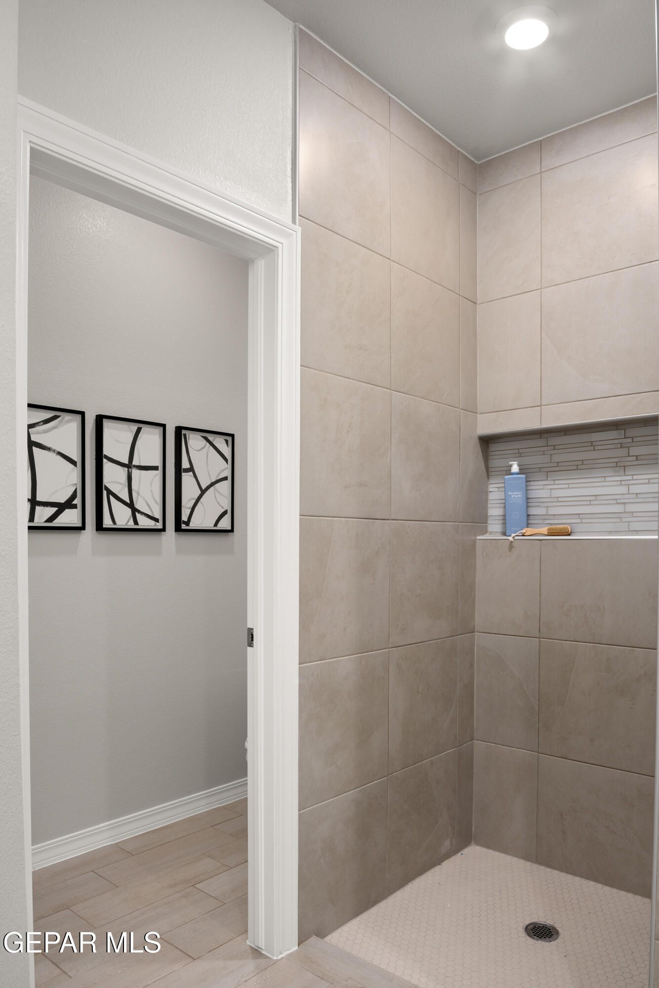 2221 Moon Loft Place